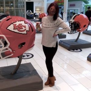 Meet your Posher, Alyssa